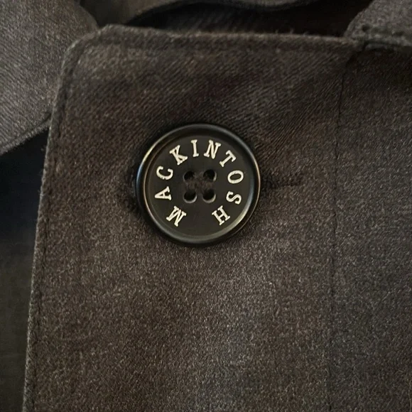Mackintosh Men’s Grey OvercoatSize L - Good Condition100% waterproof100% wool